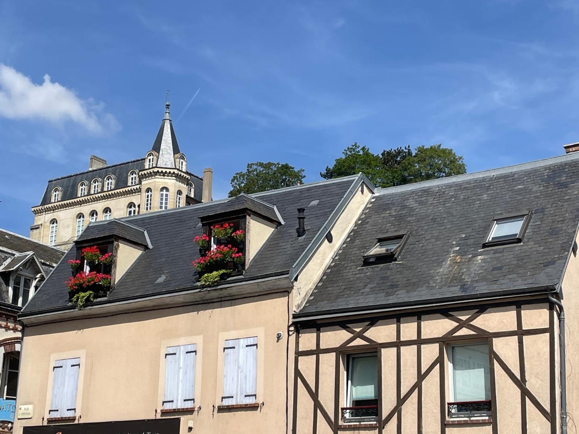 Confortable Studio Sur Jolie Rue Pietonne #3 Dreux Exteriör bild